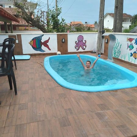 Hostel Pousada Prainha サン・フランシスコ・ド・スル エクステリア 写真